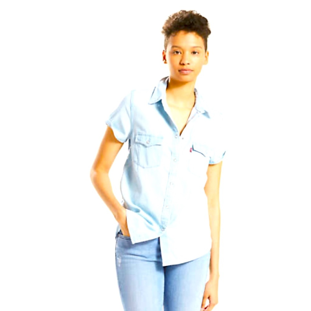 Levi’s Short Sleeve Button Down Sz Small